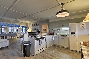 Pawleys Island House, - Steps to Beach & Creek!