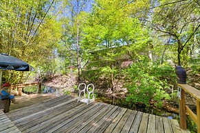 Fire Pit & Boat Dock: Peaceful Dunnellon Cabin!