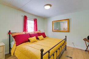 Fire Pit & Boat Dock: Peaceful Dunnellon Cabin!