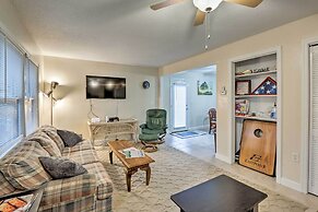 Pet-friendly Home. Short Walk to Scenic Overlook!