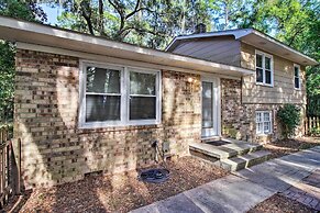 Pet-friendly Home. Short Walk to Scenic Overlook!