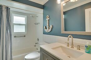 Naples Paradise w/ Grill, 1 Mi to Vanderbilt Beach