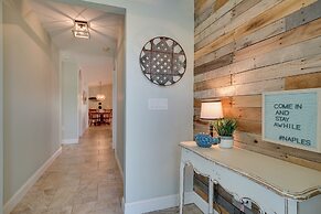 Naples Paradise w/ Grill, 1 Mi to Vanderbilt Beach