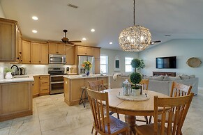 Naples Paradise w/ Grill, 1 Mi to Vanderbilt Beach