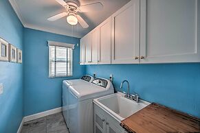 Naples Paradise w/ Grill, 1 Mi to Vanderbilt Beach