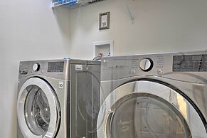 Private Pool & Spa: Disney-area Family Home!