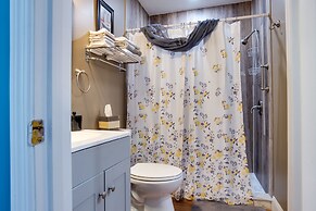 Saint Helena Island Getaway w/ Marsh Views!