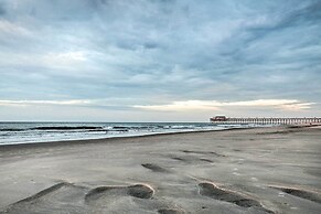 Oceanfront Condo w/ Furnished Deck & Views!