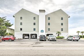 Oceanfront Condo w/ Furnished Deck & Views!