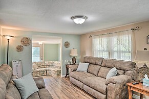 Peaceful Satsuma Escape w/ Dunns Creek Access