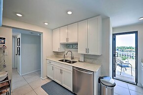 Resort Condo With Balcony & Stunning Ocean Views!
