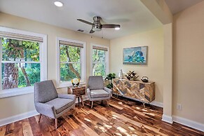 Sea Pines Resort Escape w/ Deck ~ 2 Mi to Beach!