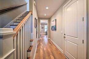 Balcony & Pool Access: Myrtle Beach Getaway!