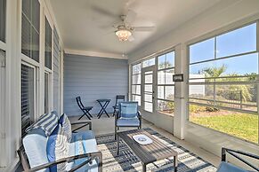 Balcony & Pool Access: Myrtle Beach Getaway!