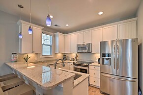 Balcony & Pool Access: Myrtle Beach Getaway!