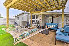 'sarasota Sunset House' w/ Spacious Patio!