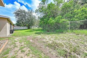 Pet-friendly Gem w/ Yard & Pool Access in Sebring