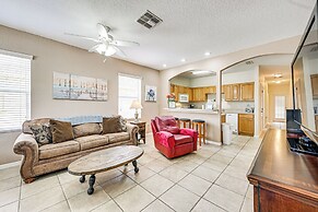 Pet-friendly Gem w/ Yard & Pool Access in Sebring