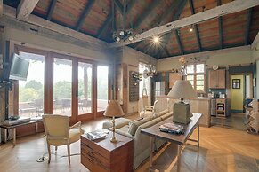 Views & Trails: Horse Farm Home in Campobello!