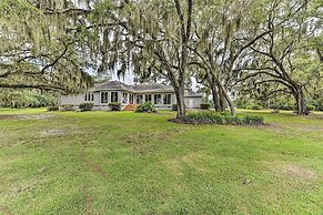 Waterfront Home w/ Shared Dock on Okatie River