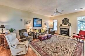 Waterfront Home w/ Shared Dock on Okatie River