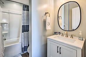 St Helena Island Condo w/ Pool & Beach Access!