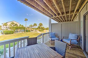 St Helena Island Condo w/ Pool & Beach Access!