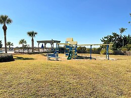 St Helena Island Condo w/ Pool & Beach Access!