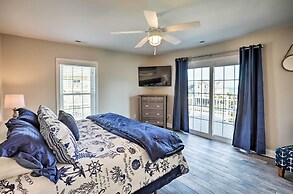 Spacious Murrells Inlet Hub w/ Pool, Walk to Shore