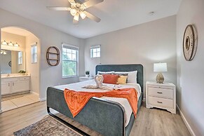 12 Mi to Disney: Spacious Resort Home w/ Lanai
