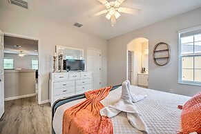 12 Mi to Disney: Spacious Resort Home w/ Lanai