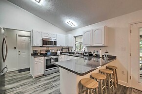 Serene Old Town Getaway Near Suwannee River!