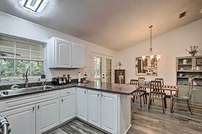 Serene Old Town Getaway Near Suwannee River!