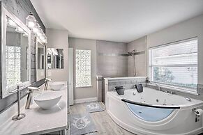 Heated Pool: Sun-soaked Cape Coral Escape!