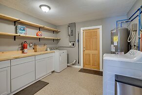 Spacious Arcadia Escape Near Public Boat Ramp