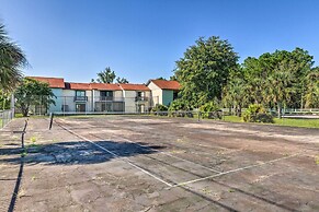 Stylish Bayfront Townhome < 10 Mi to Beach!