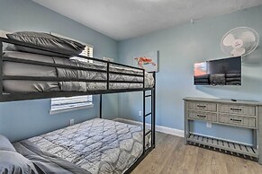 Stylish Bayfront Townhome < 10 Mi to Beach!