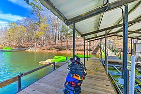 Townville Lake House w/ Private Dock, Kayaks!
