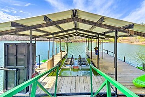 Townville Lake House w/ Private Dock, Kayaks!