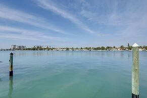 Treasure Island Gem w/ Dock: Walk to Beach