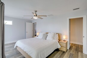 Treasure Island Gem w/ Dock: Walk to Beach