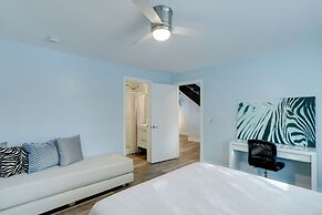 Treasure Island Gem w/ Dock: Walk to Beach