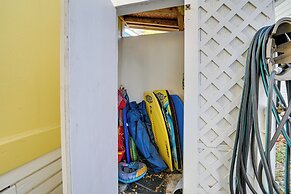 Walk to Ocean: Surfside Beach Home w/ Pool Access