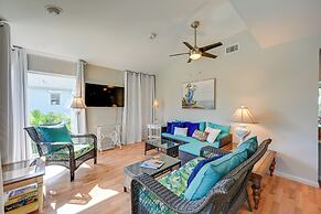 Sunny Marco Island Gem w/ Shared Pool & Dock!