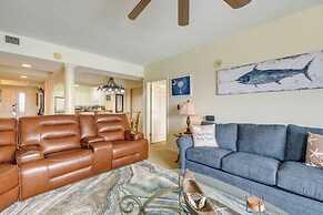 Barefoot Resort Condo ~ 2 Mi to Beach Access!