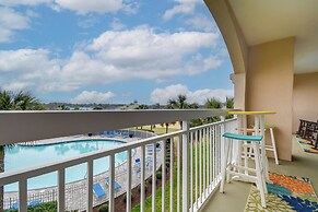 Barefoot Resort Condo ~ 2 Mi to Beach Access!