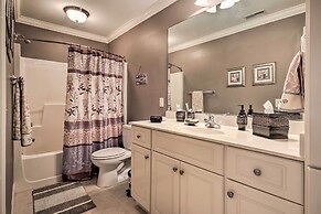 Upscale Home w/ Poker Room < 1 Mi to Golf!