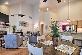 Upscale Home w/ Poker Room < 1 Mi to Golf!