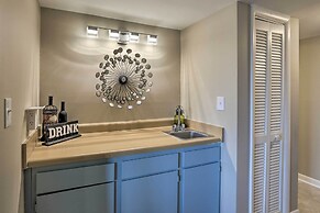 Pools + Sundeck: Beachfront Hilton Head Condo!