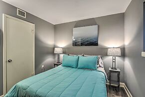 Pools + Sundeck: Beachfront Hilton Head Condo!